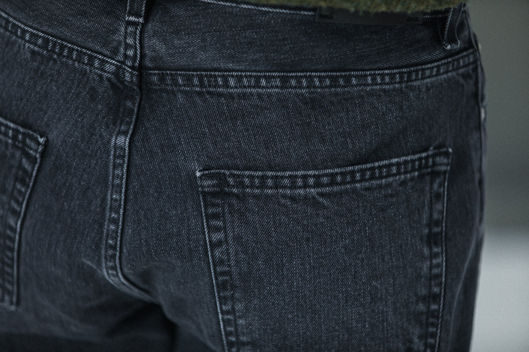 Jean Selvedge Noir Stonewash -  Comfort Fit