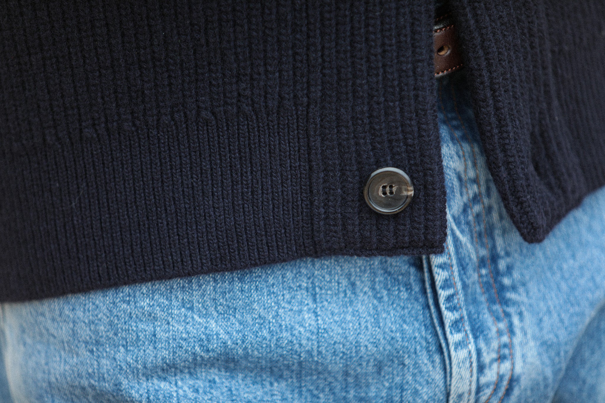 Back in stock ! Cardigan Laine Lambswool Navy