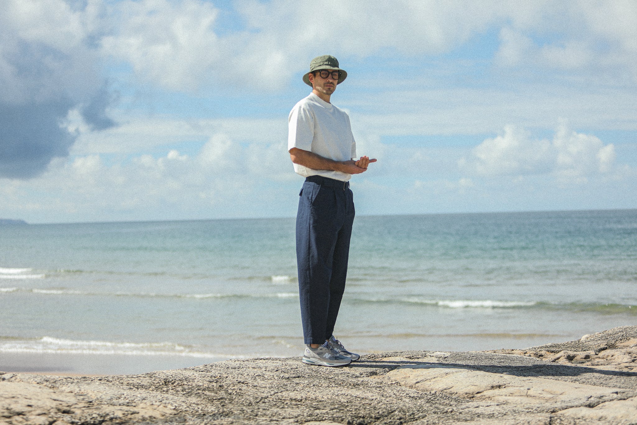Chino Militaire Pince Simple Seersucker Navy
