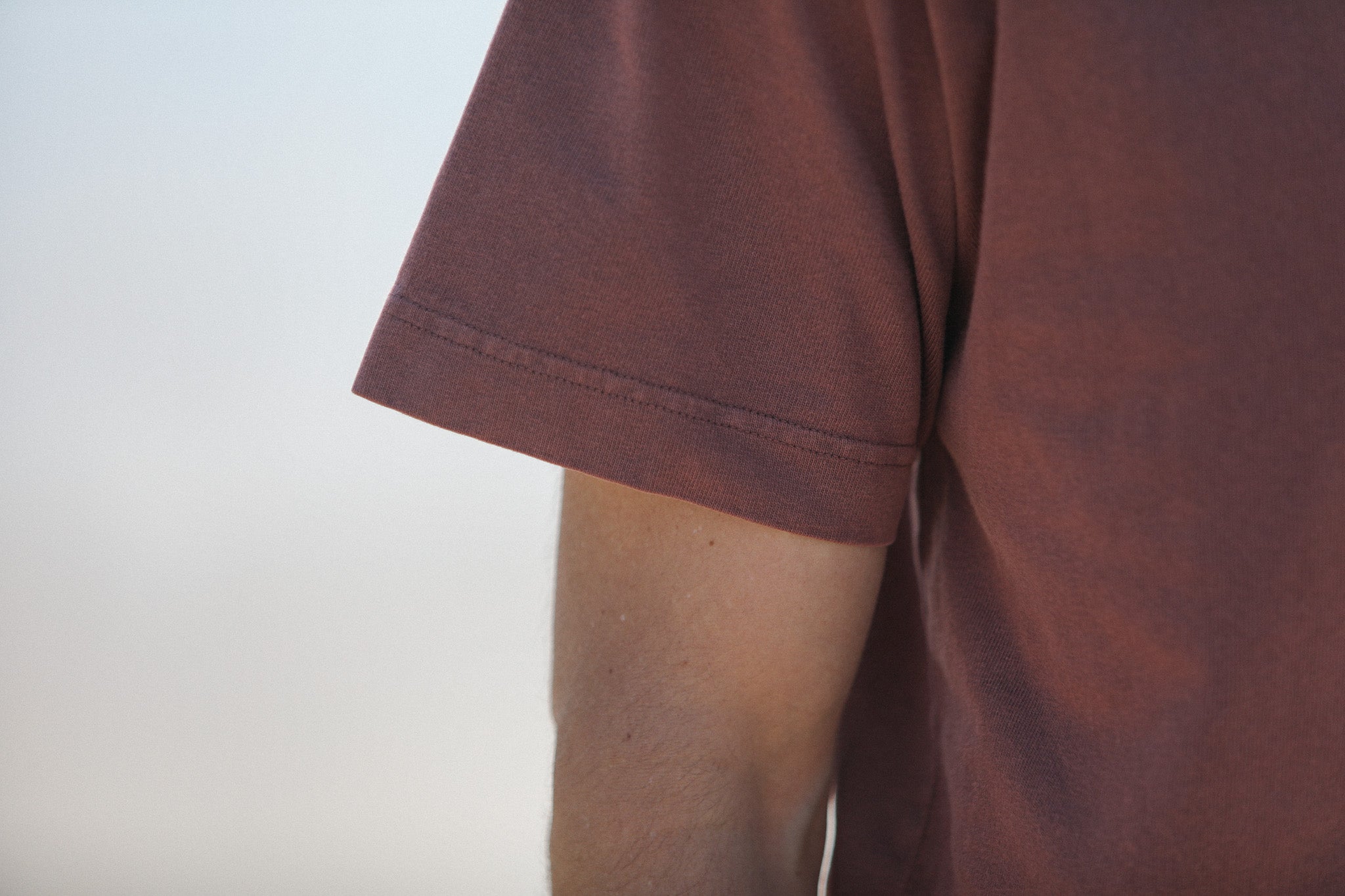 Tee-Shirt Comfort Acid Wash Dark Plum