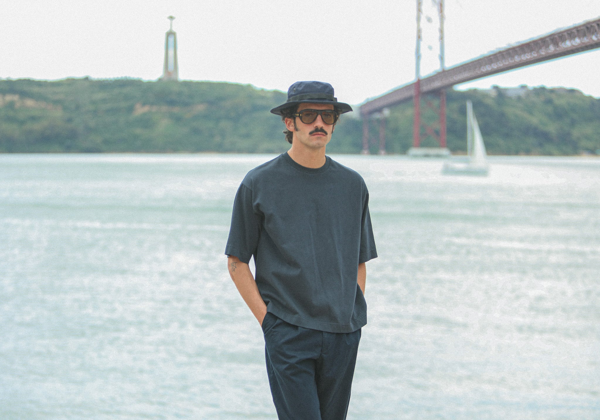 Tee-Shirt Oversized Acid Wash Indigo