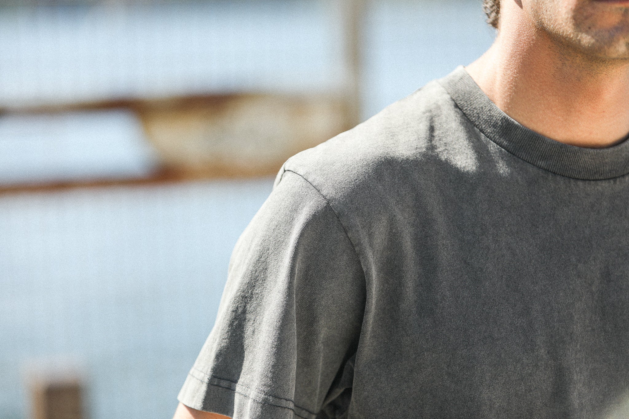 Tee-Shirt Comfort Acid Wash Grey